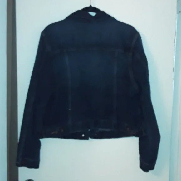 NWOT denim jacket - Picture 10 of 10